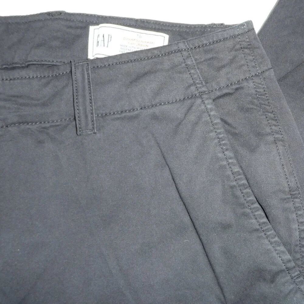 2 x GAP Mid Rise Downtown Khakis - Black - Picture 3 of 13